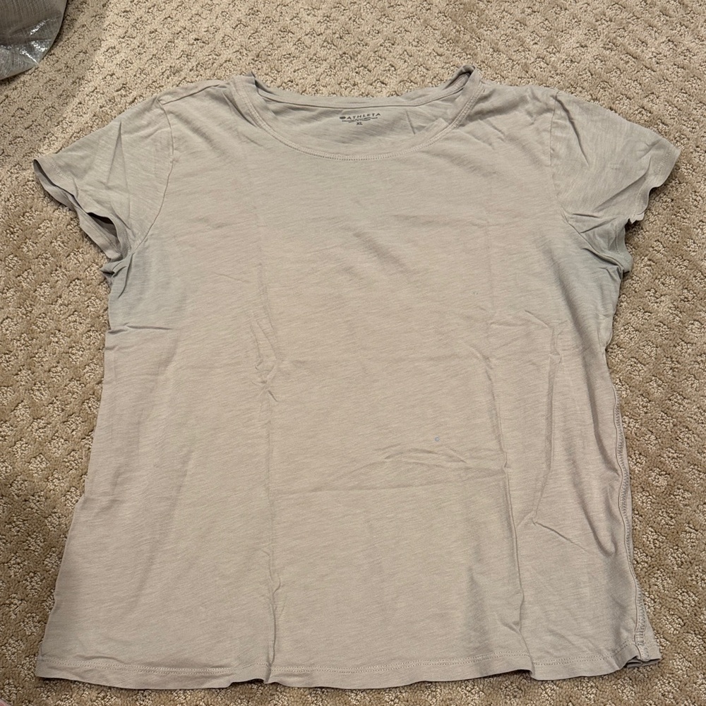 Athleta Light Gray Short Sleeve Tee